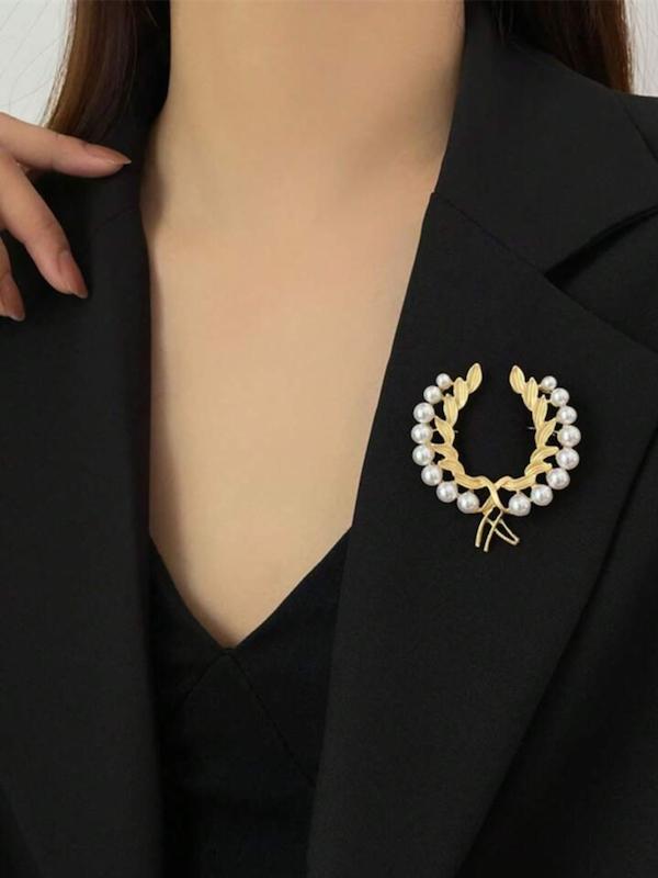 سنجاق سینه حلقه گندم و مروارید