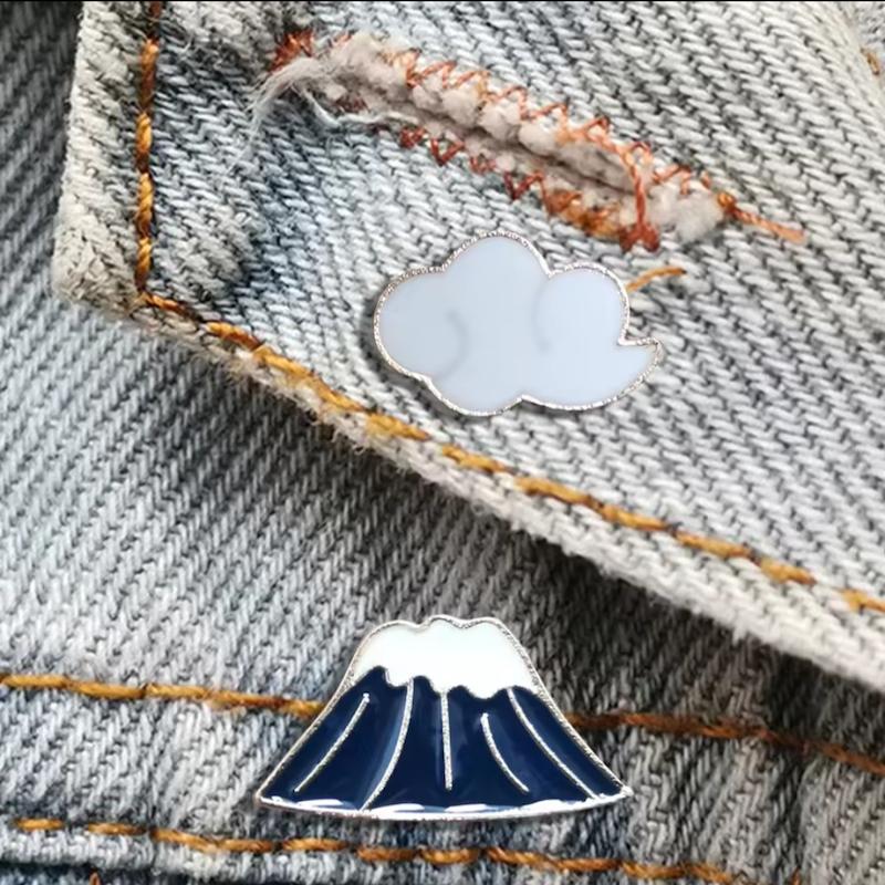 پک پین کوه فیجی و ابر