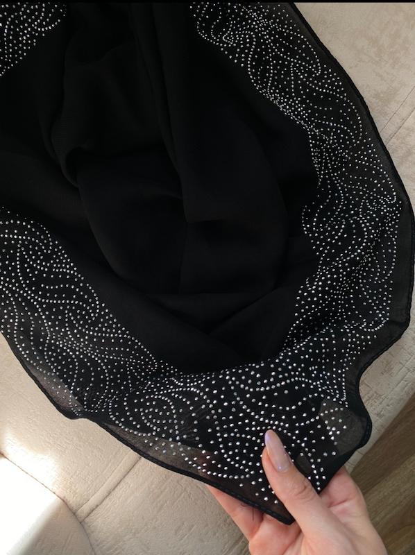 روسری کرپ وارداتی نگین دوزی