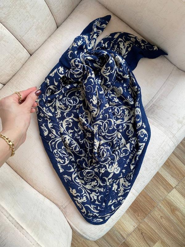 روسری ماذرانه۱۰۰۵۲