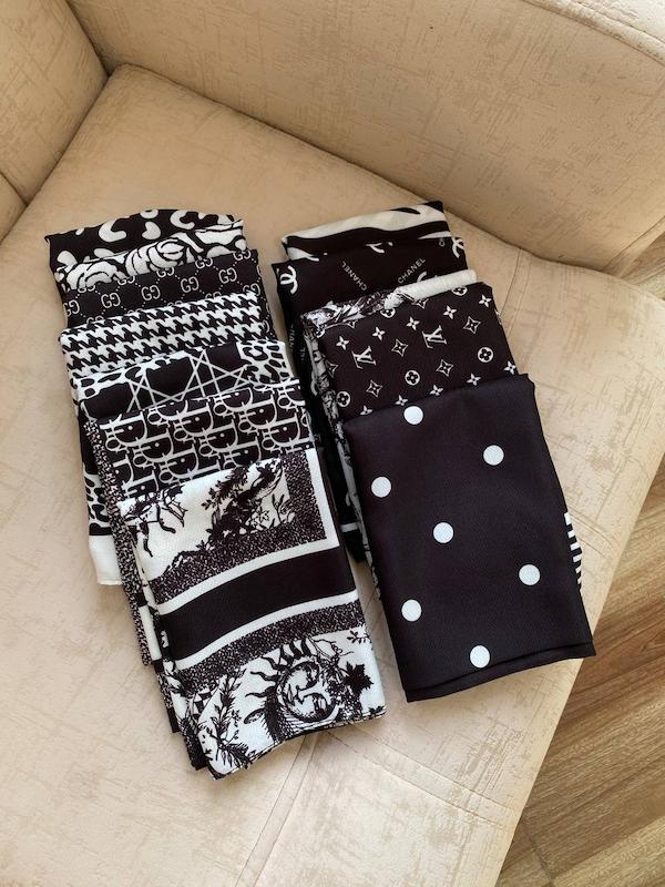 مینی اسکارف مشکی ۱۰۰۵۲