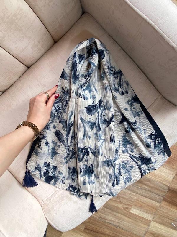 شال برشکا طرح پر