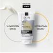 کرم ضدآفتاب دو‌ در یک skin