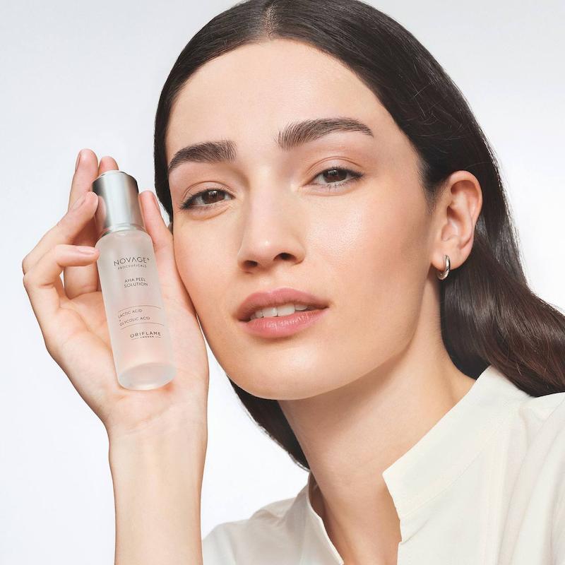 سرم تخصصی لایه بردار و جوانساز Novage+