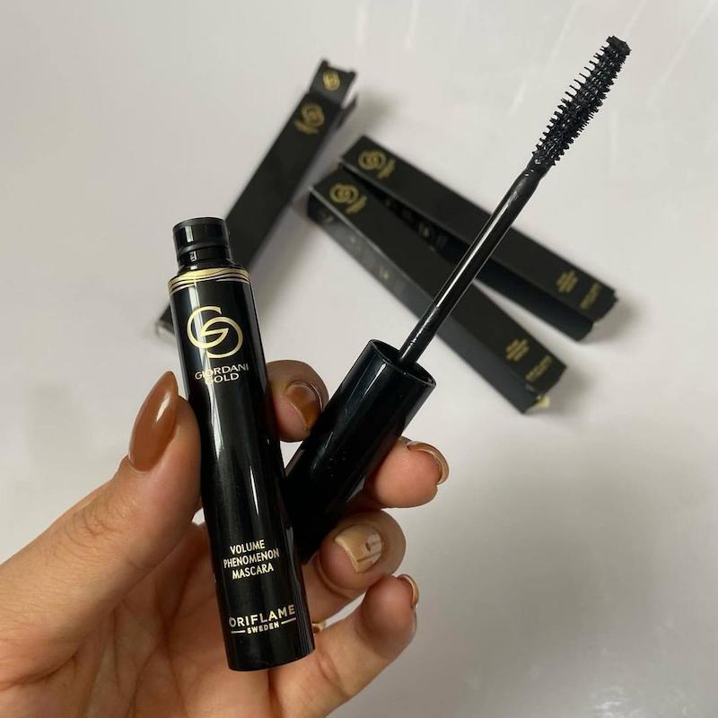 ریمل حجم دهنده Giordani Gold