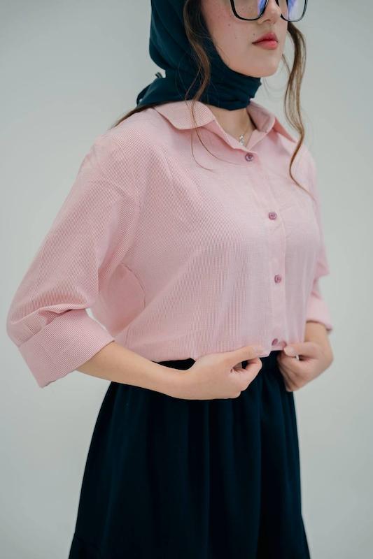 کراپ‌شرت صورتی راه‌راه 