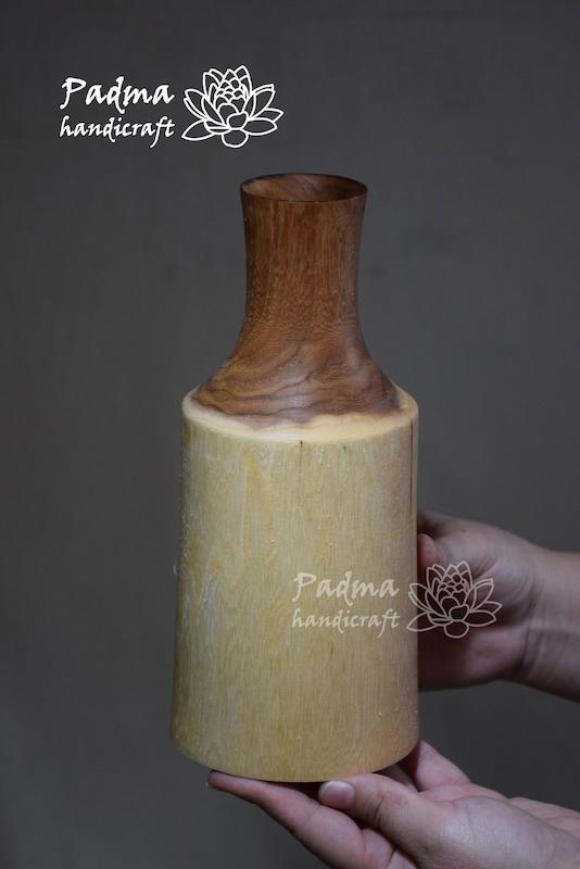گلدان چوبی