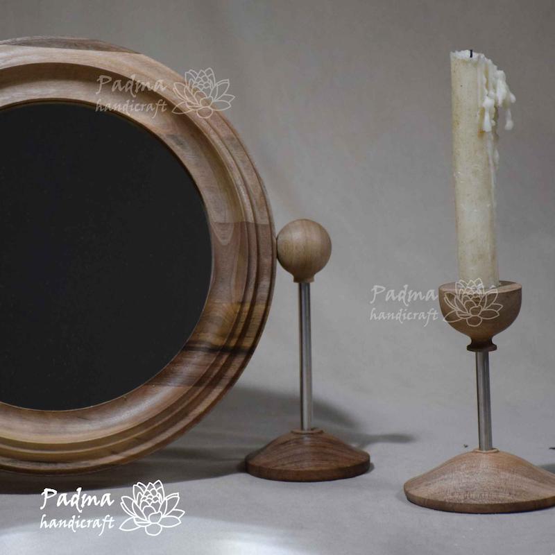 آینه و شمعدان