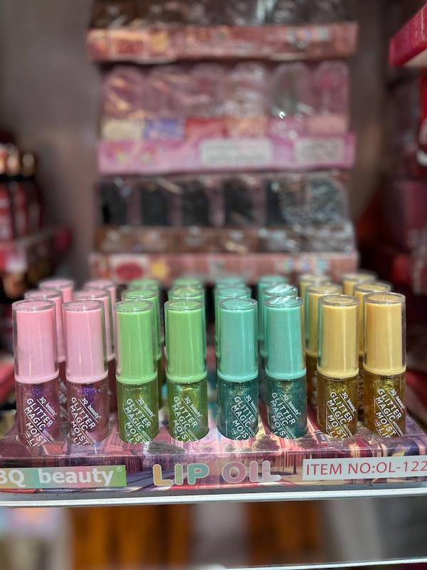 رژلب گلیتری