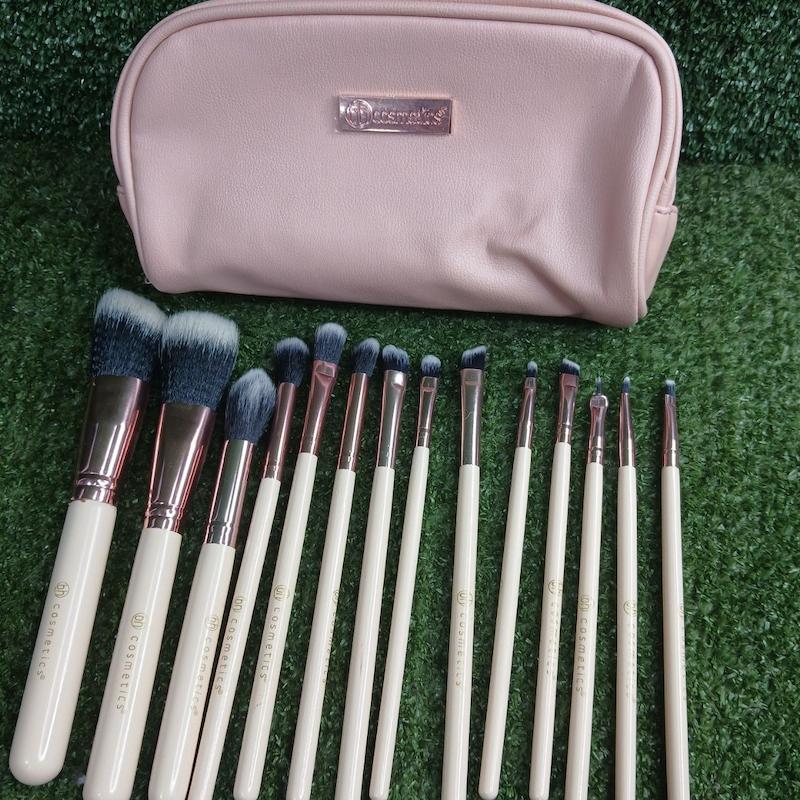 ست براش 15 تکه بی اچ کیف چرم 