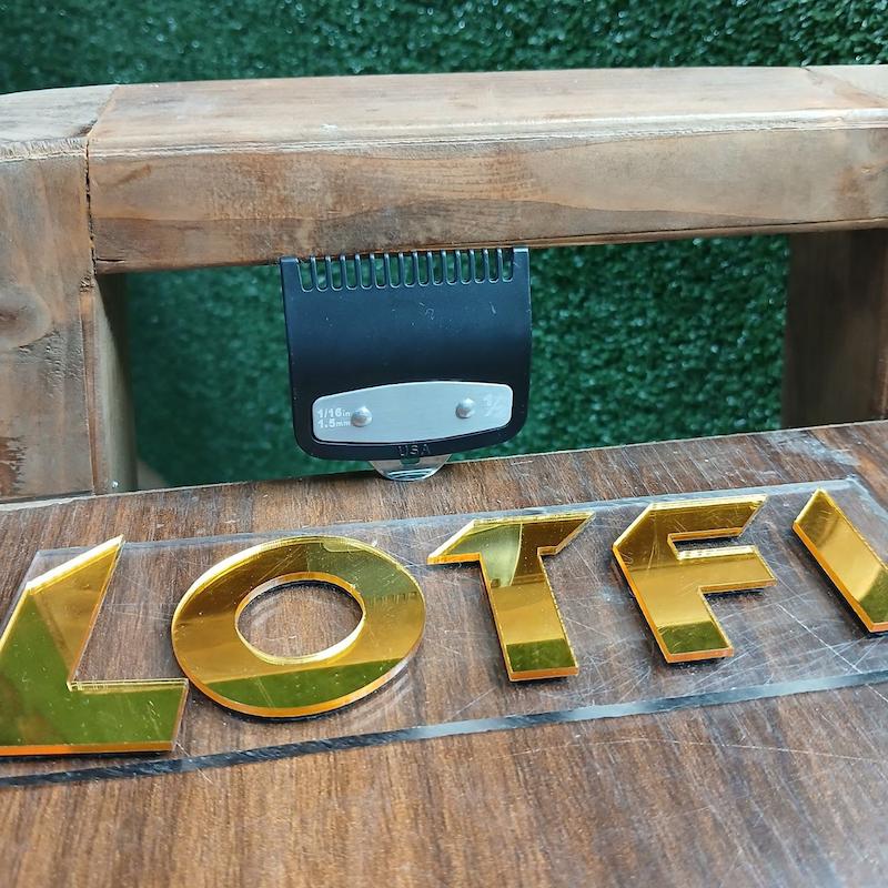 شانه ماشین اصلاح پشت فلزی  1/2 یا 1.5 میل USA