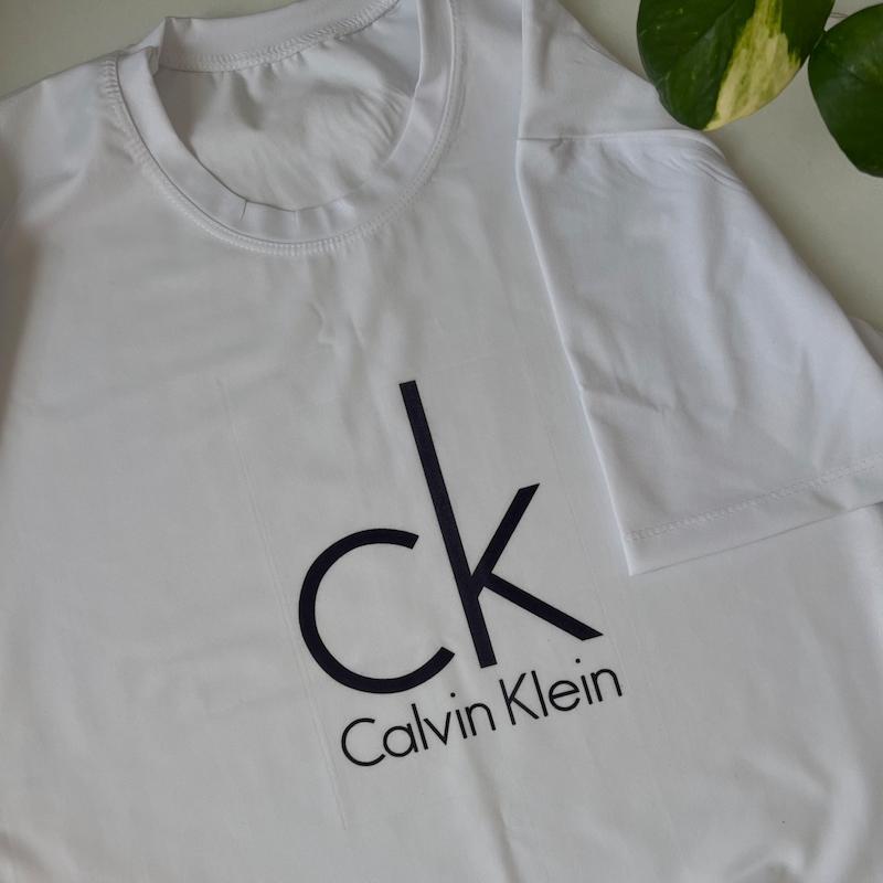 تیشرت CK جونگکوک