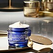 کرم شب ضد چروک لیفت کننده استی لادر    Estee Lauder Revitalizing Supreme Nigh