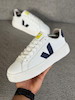 ونس VEJA