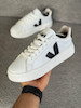 ونس VEJA