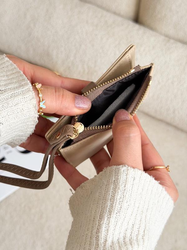 کیف وارداتی دلوین