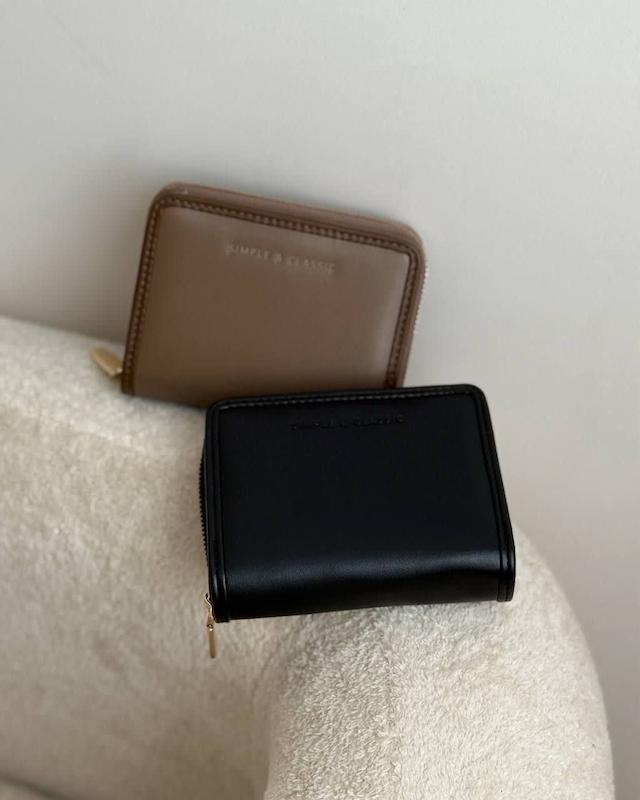 کیف پول وارداتی دلارا