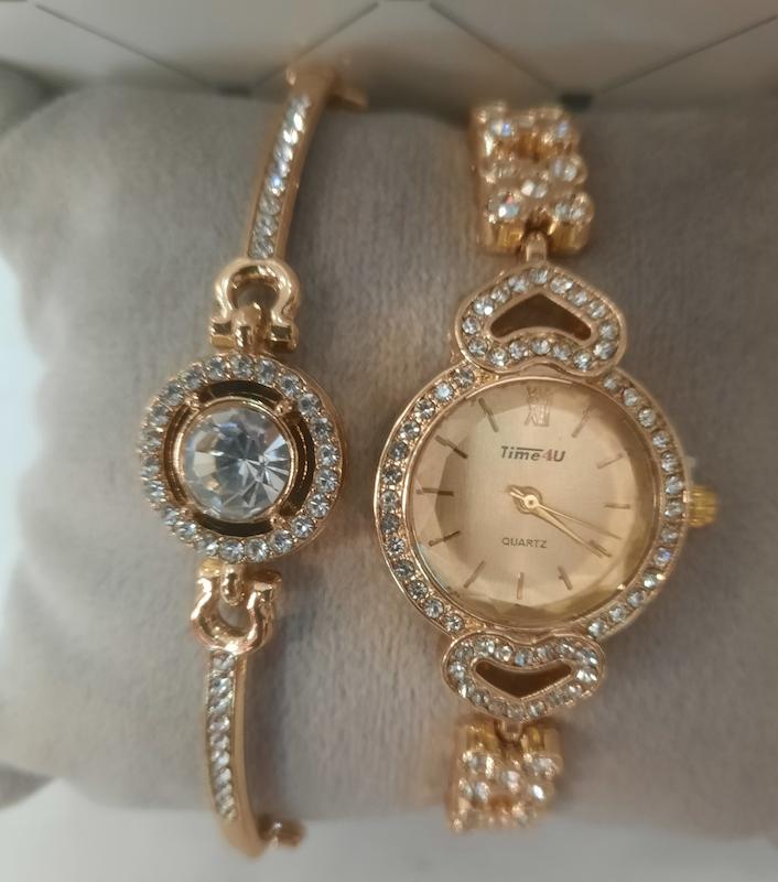 ساعت ودستبند زنانهTime4u