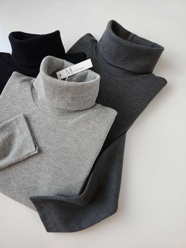 بلوز یقه اسکی قواره‌دار برفین ❄️