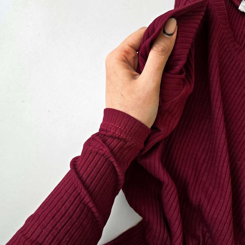 بلوز و تیشرت یقه گرد زرشکی🍷
