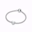 عکس عکس عکس چارم قلب نقره‌ای با کریستال آبی اقیانوسی نماد تولد ماه مارس ( ۱۰ اسفند تا ۱۱ فروردین ) پاندورا بر روی دستبند