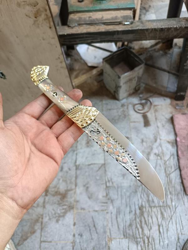 چاقوی کلکسیونی