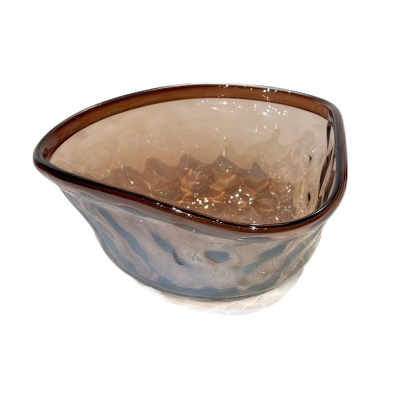 کاسه ی مثلث شیشه ای / 1.050.000 تومان