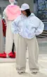 سوییشرت off white