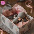 عروسک پولیشی موش دم‌دراز خاکستری – برند کوکی | نرم و ضدحساسیت🐭