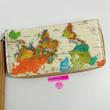 کیف پول طرح نقشه جهان روشن 🌍✨