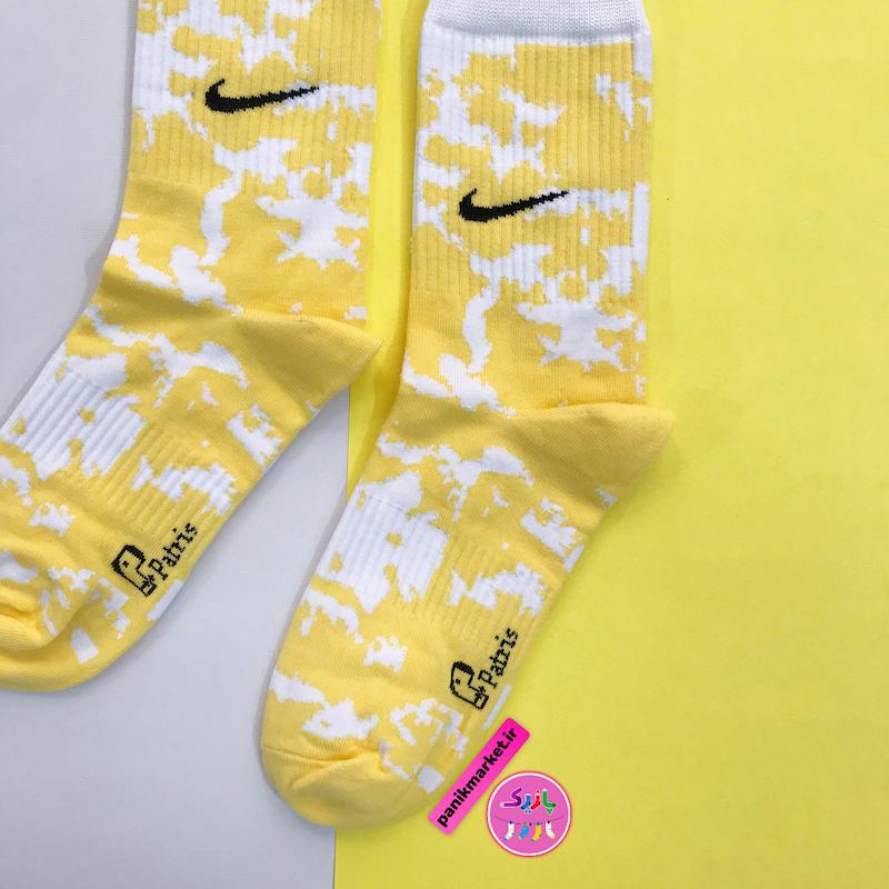 جوراب ساقدار سوپر پنبه نانو فانتزی طرح نایکی (Nike) آبرنگی زرد-سفید