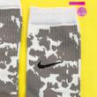 جوراب ساقدار سوپر پنبه نانو فانتزی طرح نایکی (Nike) آبرنگی طوسی-سفید