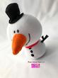 عروسک آدم برفی (Snowman Plush Doll) – عروسک زمستانی بامزه و دکوری برند کوکی