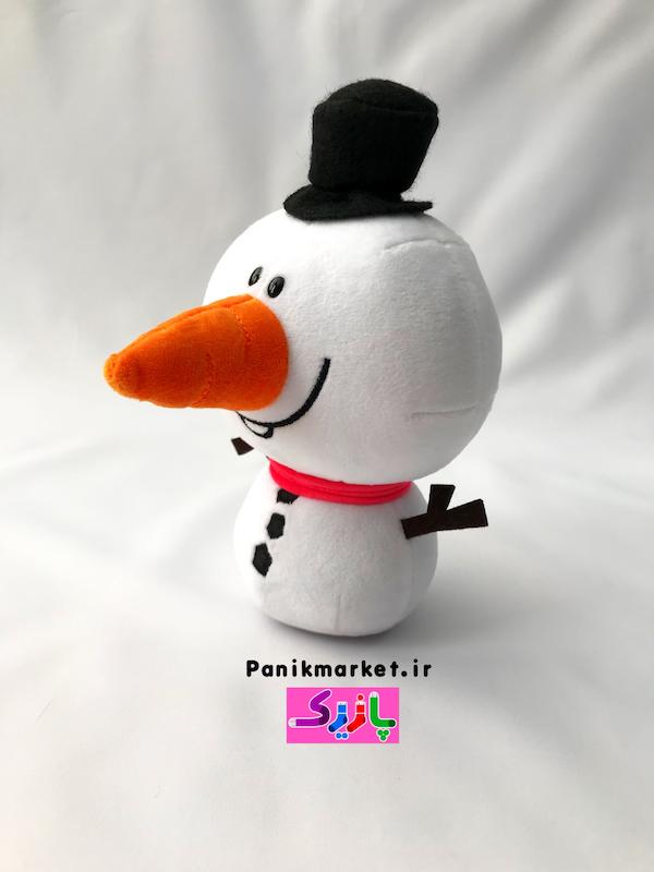 عروسک آدم برفی (Snowman Plush Doll) – عروسک زمستانی بامزه و دکوری برند کوکی