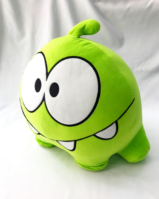 عروسک اومنوم (Om Nom Plush) – عروسک بامزه سبز بازی Cut the Rope برند کوکی🍭