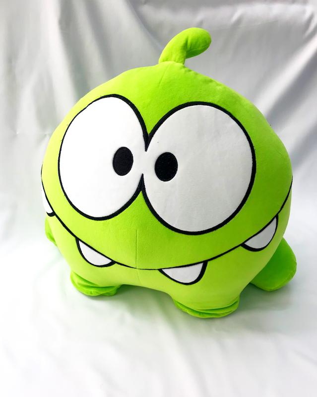 عروسک اومنوم (Om Nom Plush) – عروسک بامزه سبز بازی Cut the Rope برند کوکی🍭