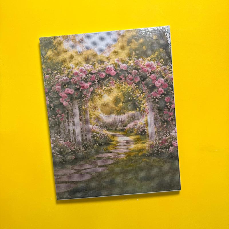 بوم نقاشی الماسی فول نگین سایز ۳۵ در ۴۵ طرح باغ بهشت