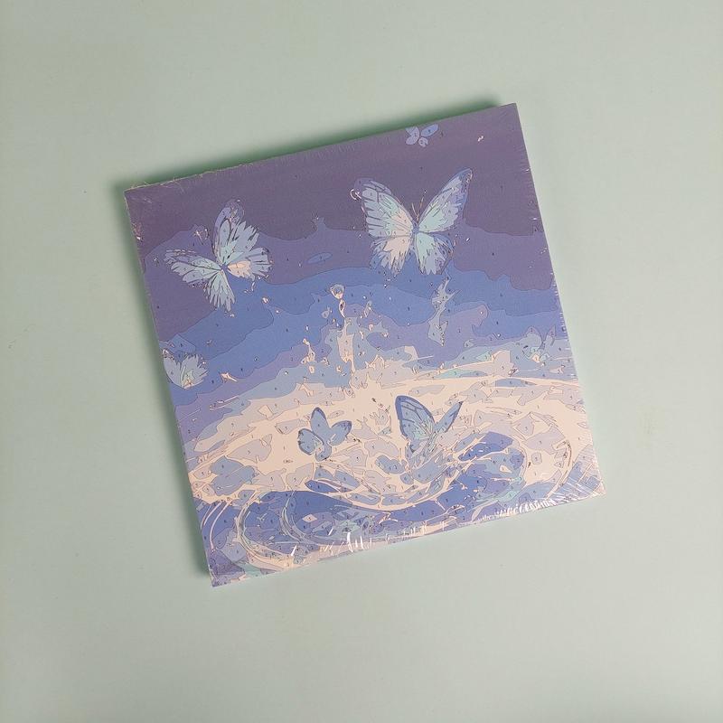 بوم رنگ آمیزی با اعداد سایز ۲۰ در ۲۰ طرح پروانه