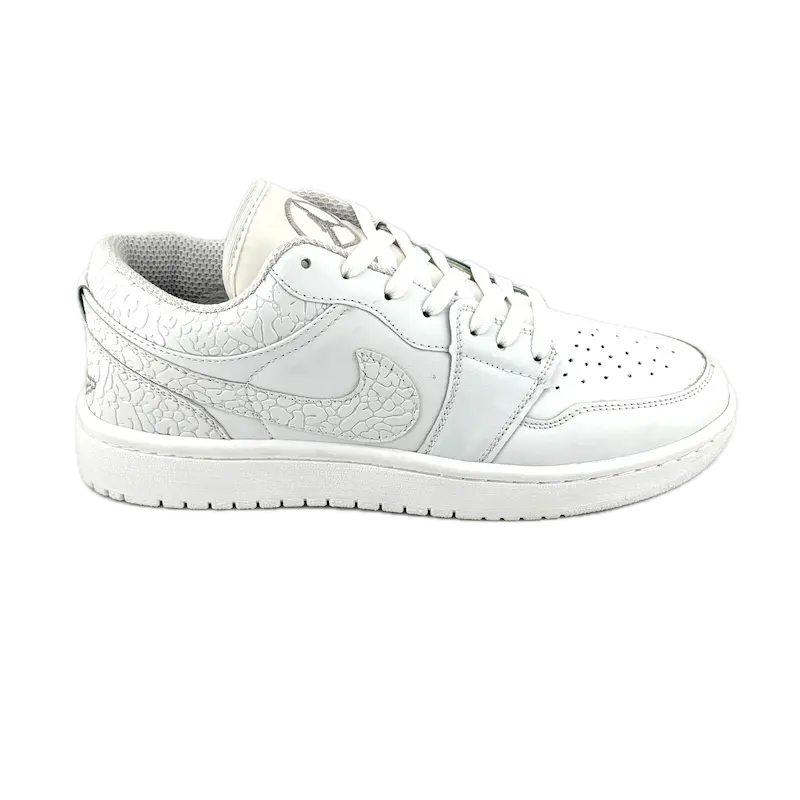 کتونی جردن وان دخترانه سفید تکستچر دار