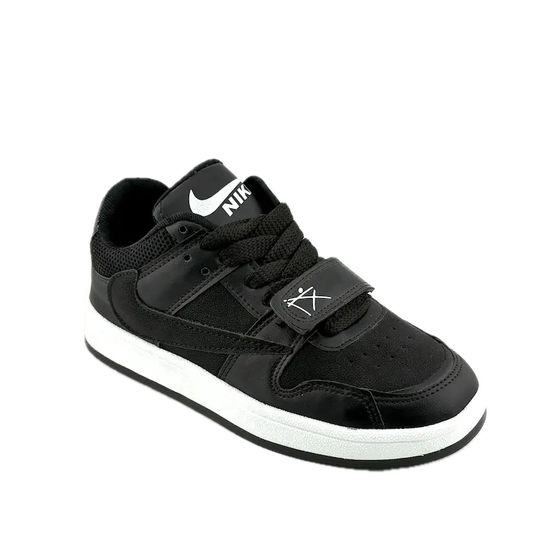 کتونی تراویس دخترانه مشکی و سفید 