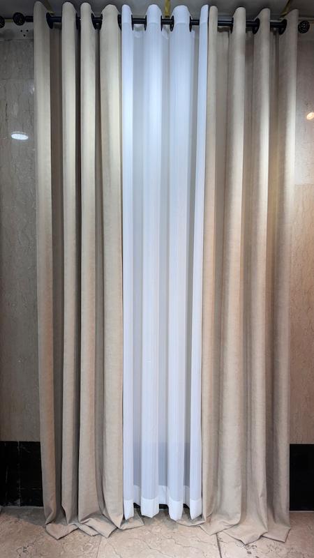 پرده مخمل ایرانی رنگ کرم