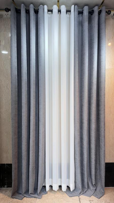 پرده مخمل ایرانی رنگ طوسی روشن