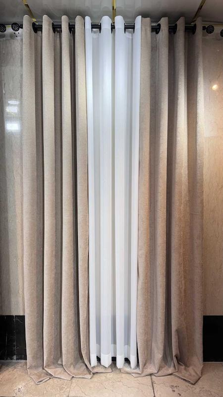 پرده فلورین رنگ نسکافه‌ای روشن