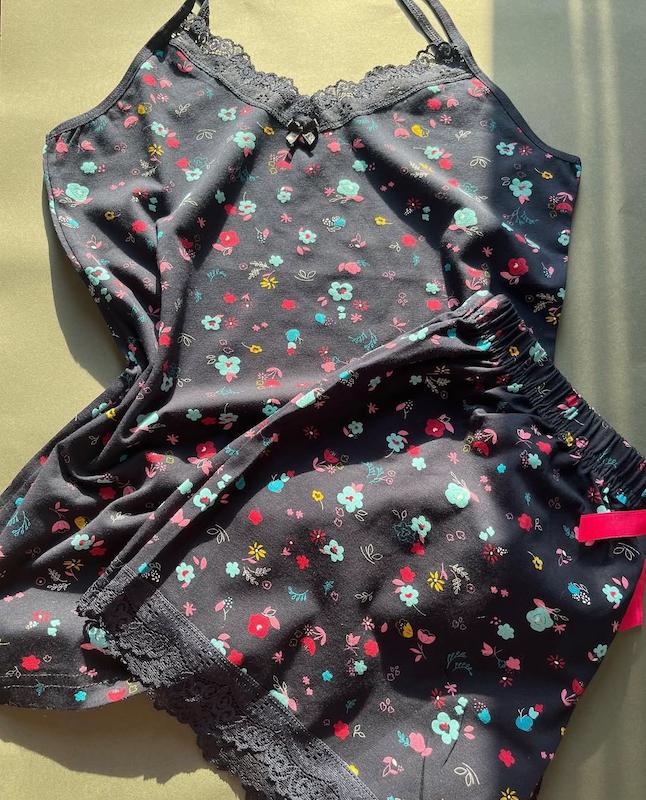 تاپ شورتک نخی گلدار