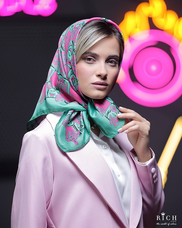 روسری مینی اسکارف