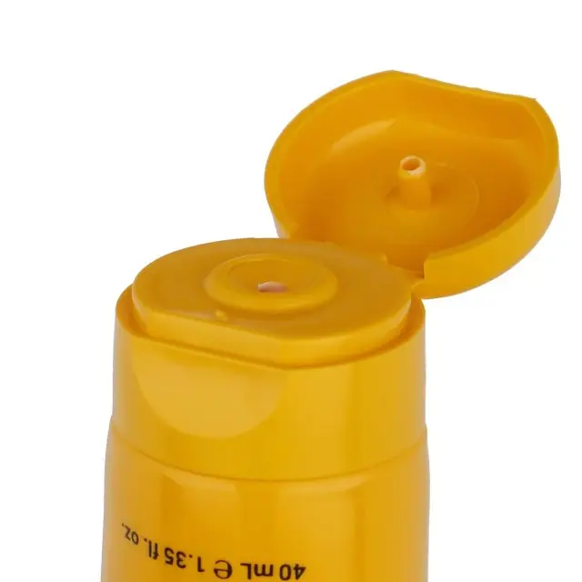 ضدآفتاب و ضد لک بدون رنگ پوست خشک و معمولیSPF 30 لافارر (40 گرم)