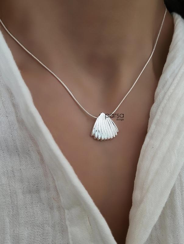 گردنبند صدف آبکاری نقره 