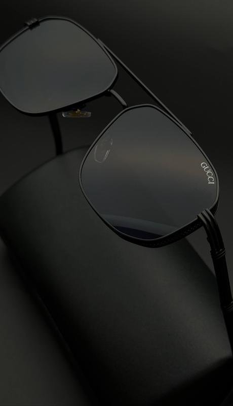 عینک گوچی بغل دار