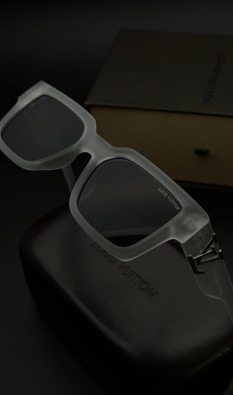 عینک لویی ویتون