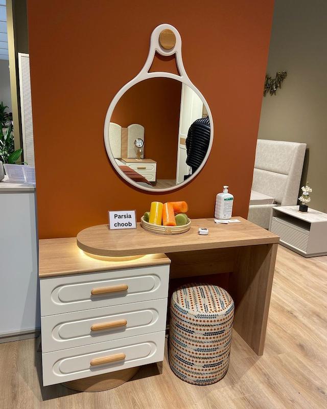 میز آرایش ژینا